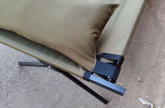 Pillows with Fasteners for the Military Bed